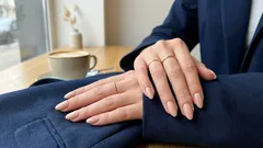 Mãos como as de uma rainha: cuidados caseiros para uma pele e unhas bonitas